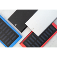 Power Bank USB - Boîtier en aluminium recyclé - Chargeur solaire intégré - Batterie 4000 mAh - Rouge_6