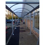 Abri piéton adaptable avec dimensions sur demande