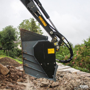 Godet concasseur CBF-L - CM Crushers - Granulométrie ajustable 15-80mm - Compatible pelle, mini-pelle, skip loader et chargeuse_6