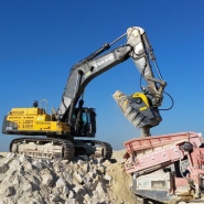 Godet concasseur BF135.8 - pour pelles hydrauliques de 43 à 80 tonnes - capacité 1,8 m³_7