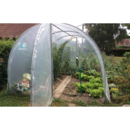 Serre de jardin simple, fonctionnelle et pratique pour tous les jardins en gardant une hauteur conséquente- ESSENTIELLE_6