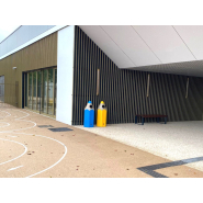 Poubelle ludique en forme de crayon - Conçue pour écoles, aires de jeux et espaces publics_6