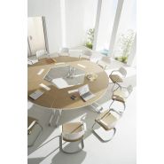 Table modulable, pratique  et esthétique, avec plateau rabattable, idéale pour vos espaces d'apprentissage_6