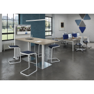 Table média pratique et élégante pour un  environnement moderne et fonctionnel_6