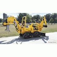 Trancheuse à montage central RTX450 - Puissance augmentée de 14% - Moteur Tier 4 Final - Diamètre de braquage inégalé_6