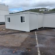 Bungalow monobloc ou juxtaposable standard - dimensions 6050x2450x2730mm - structure galvanisée avec isolation et équipements électriques_7