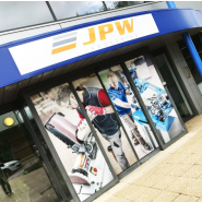 Impression grand format sur vitrine pour publiciser votre offre à large échelle - Art & Com_6