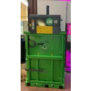 Presse à balles moyenne V8 pour glassine - Gestion simplifiée des supports d'étiquetage._6