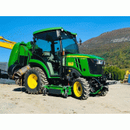 John Deere 2038R avec plateau de coupe et bas de ramassage_6