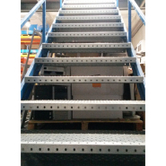 Plate-forme - Mezzanine industrielle démontable et réutilisable pour l'optimisation des surfaces des ateliers ou entrepôts_7