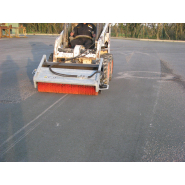 Godet balayeur industriel Emily Clean - ramassage de tout type de déchets - adaptable et équipé de balai polypropylène_6