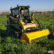 Débroussailleuse pour chargeuse Série DC_6