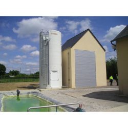 Silo industrie sur jupe porteuse - Silos ROUSSEAU jusqu'à 200m3 avec options personnalisées