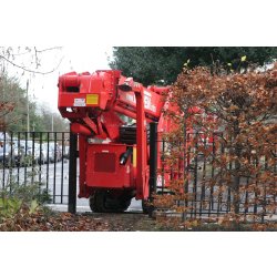 Nacelle araignée LEO23GT - Hauteur de travail max. 23 m - Déport latéral 11,2 m - En stock
