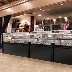 Vitrine réfrigérée avec service-arrière 248 x 98 cm et 2 réserves réfrigérées