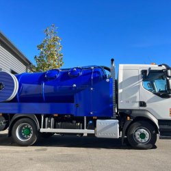 Combiné hydrocureur 16T personnalisable - Débit de 90L/min à 175bars, à 37L/min à 400bars