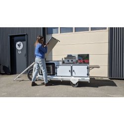 Cuisine mobile polyvalente et durable pour des ateliers de cuisine pédagogiques ou des prestations de cuisine de rue