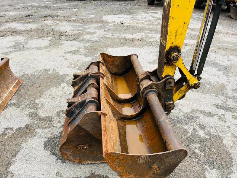 YANMAR mini pelle sv60-a  5.6t_7