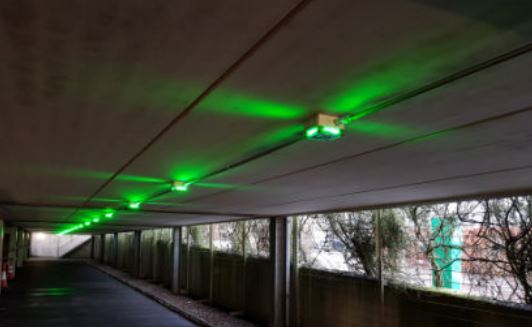 Système de gestion de parking composé d'un ou plusieurs afficheurs de 7 couleurs idéale pour les centres commerciaux, les entreprises, ...- MATPARK_7