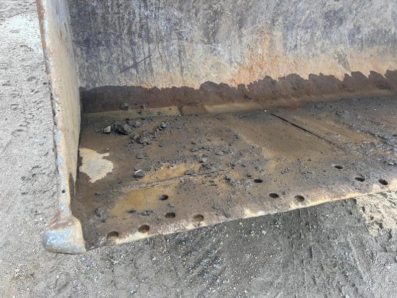 HITACHI zw 310 chargeuse 23t_7