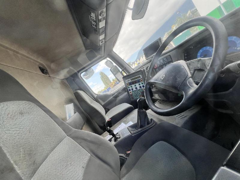 RENAULT camion balayeur scarab major_7