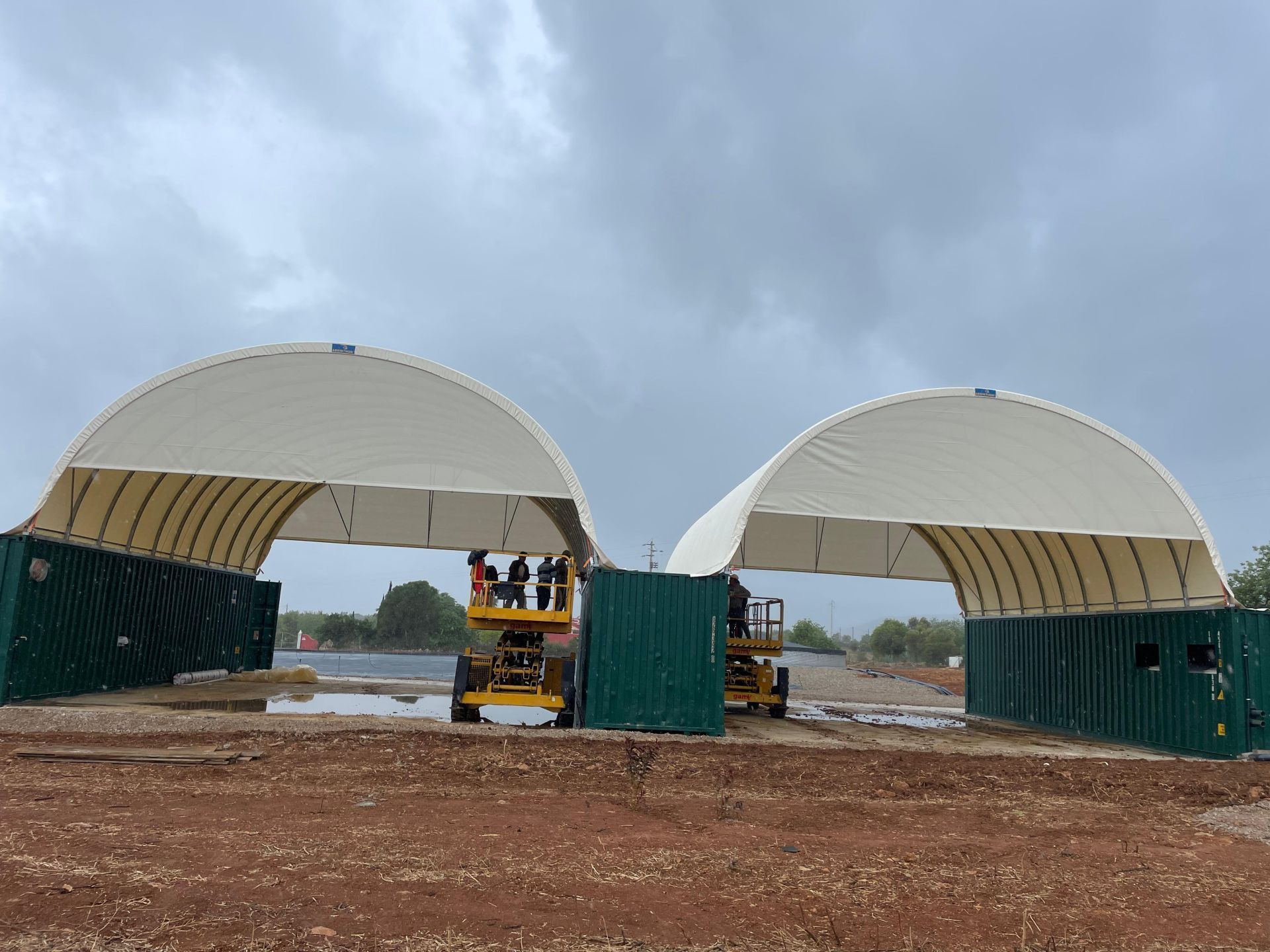 Tunnel de stockage Abristhor Industrie-BTP adaptable sur tous types de sols et sur blocs béton_7