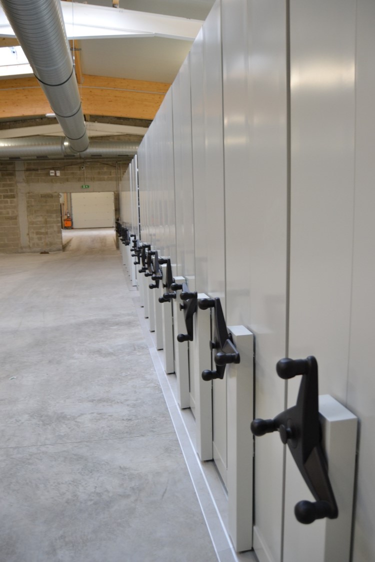 Rayonnage d'archivage mobile - tôlé - stockage optimisé et sécurisé_7
