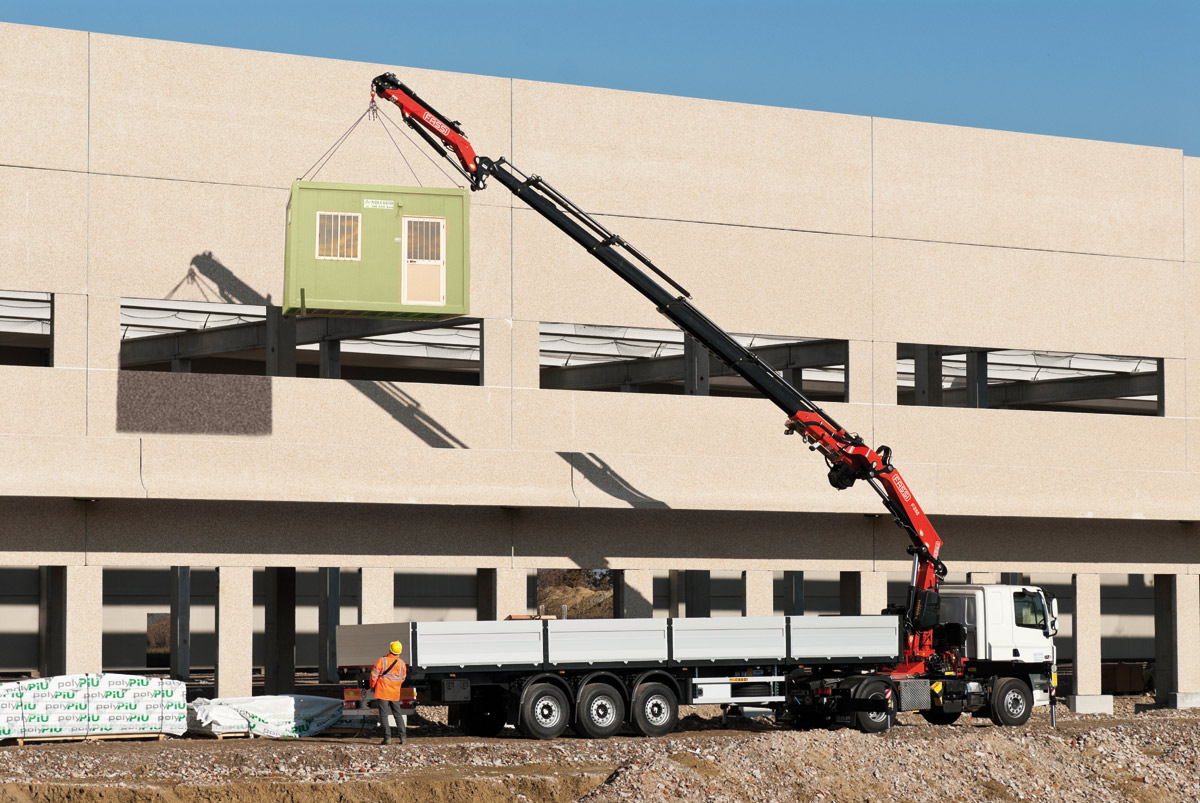 Grue auxiliaire Fassi F335A E-Dynamic - levage jusqu'à 31,7 tm - bras hydraulique jusqu'à 26,70 m avec jib_7