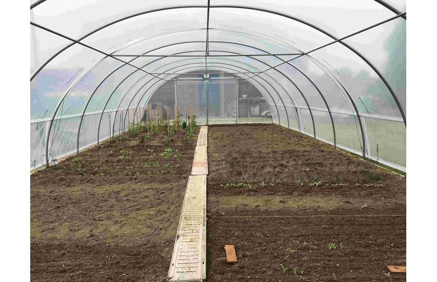 Serre tunnel professionnelle pour tous les budgets espaces verts ayant de surface de 58,50 m2 et jusqu'à 250 m2 - NORMANDIE_8