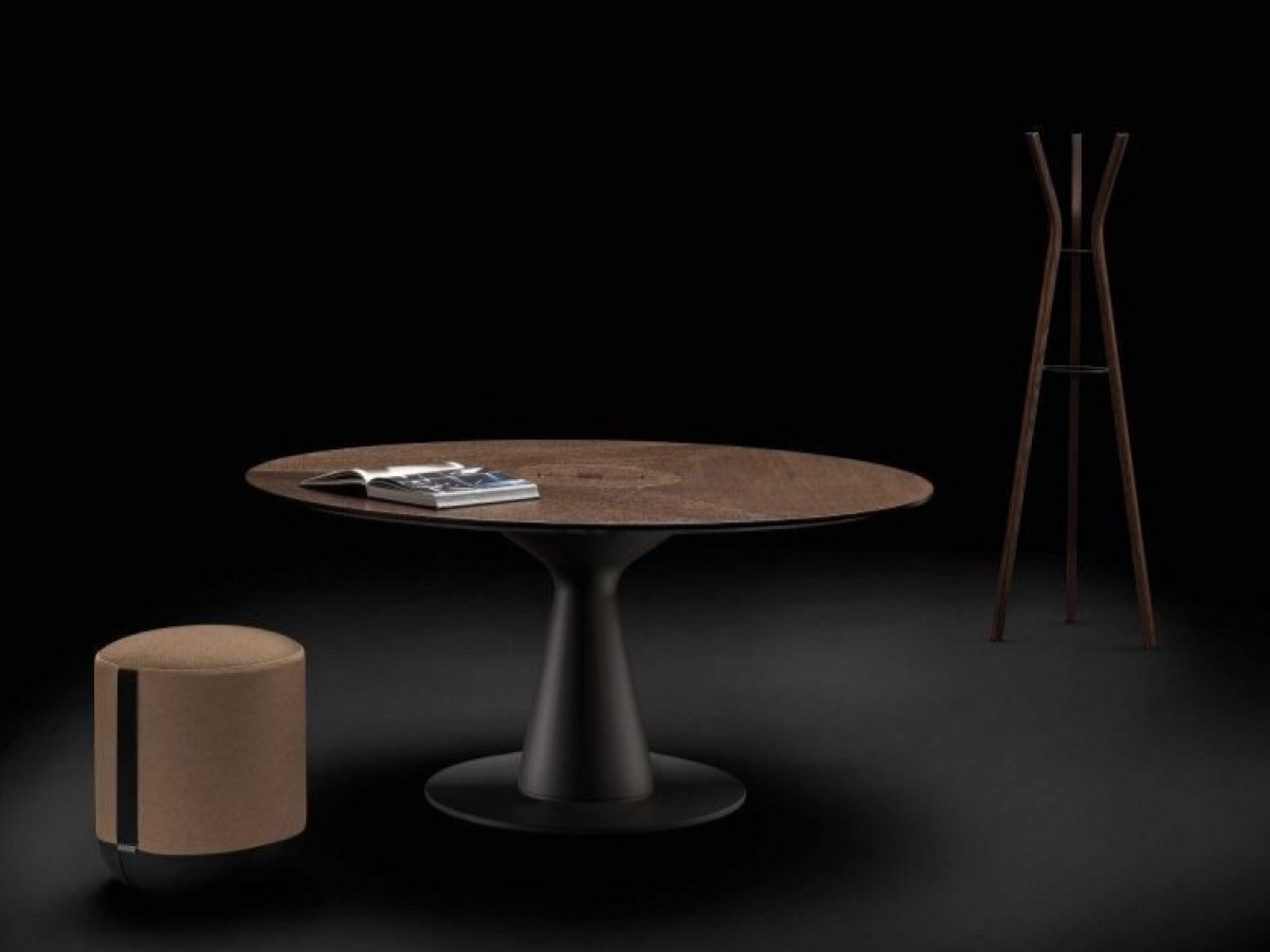 Table de réunion METAR en bois et métal - Élégance, fonctionnalité et design contemporain_7