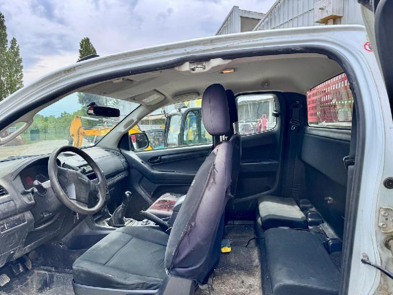 ISUZU d-max tfs86 pickup 4x4 avec benne electrique_7