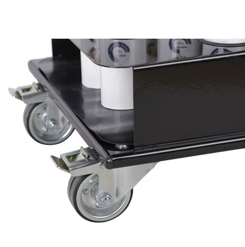 Chariot avec 6 poteaux rouges et blancs_7