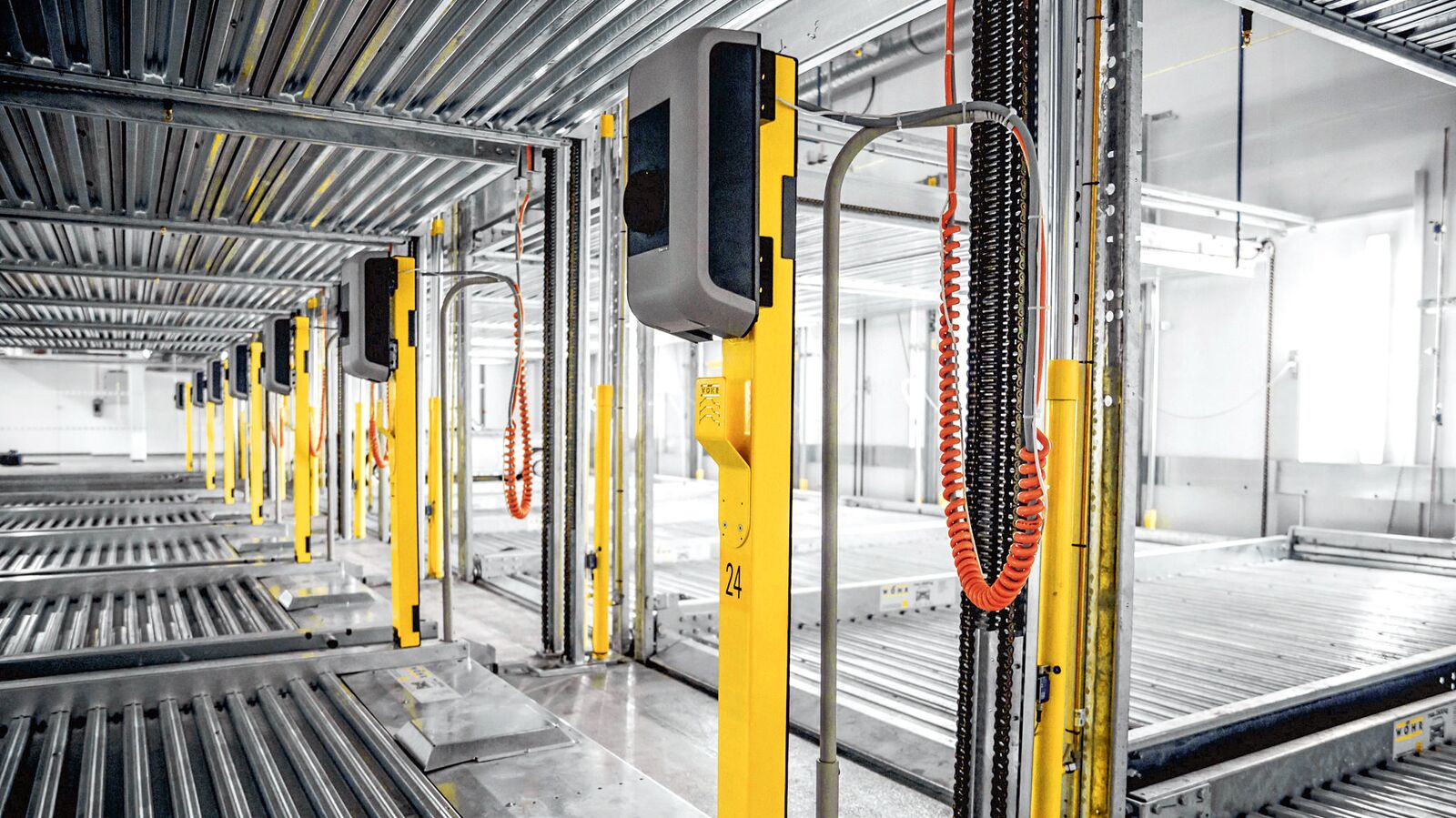 Parking mécanique à stationnement indépendant sur 2 niveaux sans fosse - Combilift 551_7