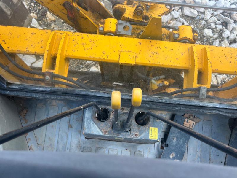 JCB 2CX Tractopelle_7