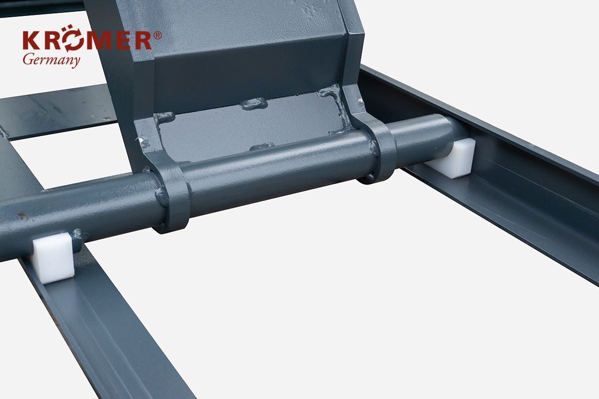 Pont élévateur à ciseaux mobile pour atelier et garage - KROEMER X46_7