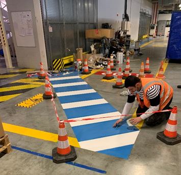 Marquage au sol par le résine Epoxydique idéal pour le parking et les zones industrielles_7