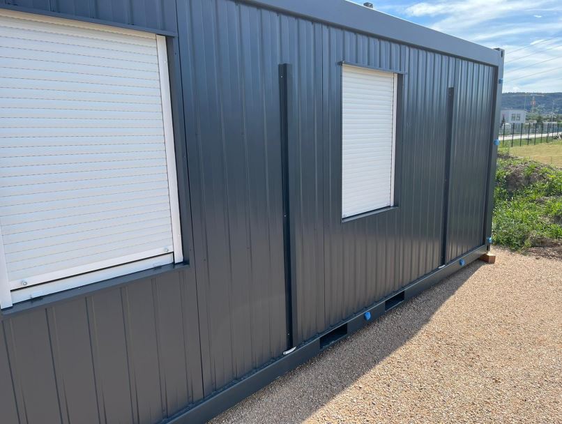 Bureau préfabriqué modulaire 10' - Europbox - entièrement isolé, dimensions personnalisées et livrables sous 2 semaines_7