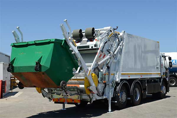 Bennes à Ordures Ménagères BOM - TORO - robuste et puissante pour conditions exigeantes_7