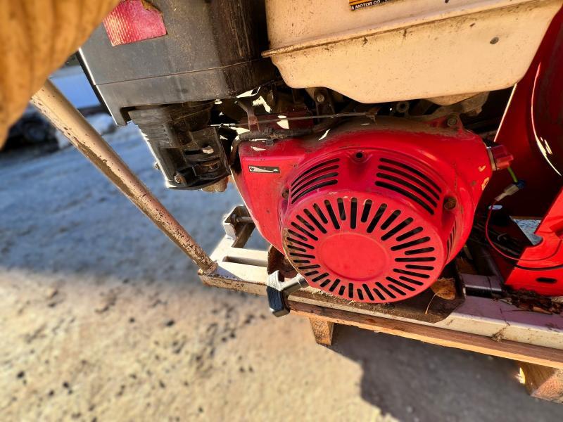 ASPIRATEUR A FEUILLE MOTORISÉ sur berce (net tva)_7