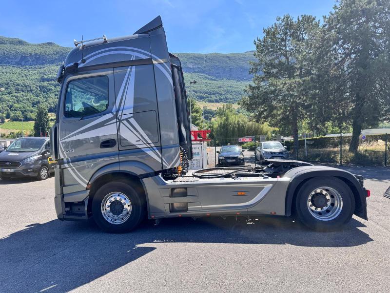 Mercedes Actros 1863 Tracteur routier avec Hydraulique benne_7