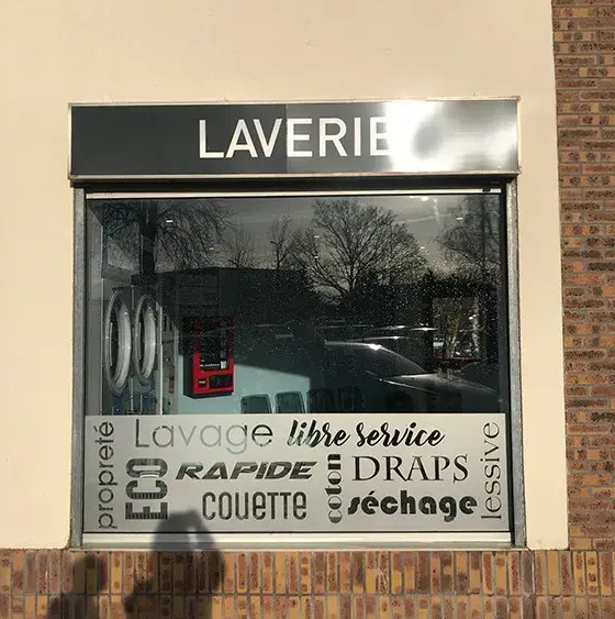 Vinyle dépoli personnalisable - Impression numérique ou découpé à la forme -Art & Com_7