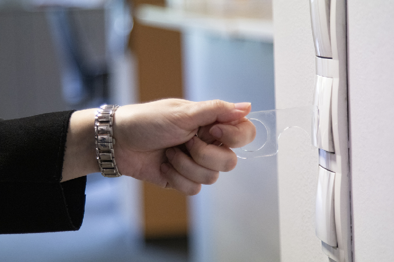 Porte-clés hygiénique en acrylique - pratique pour boutons et portes sans contact_7