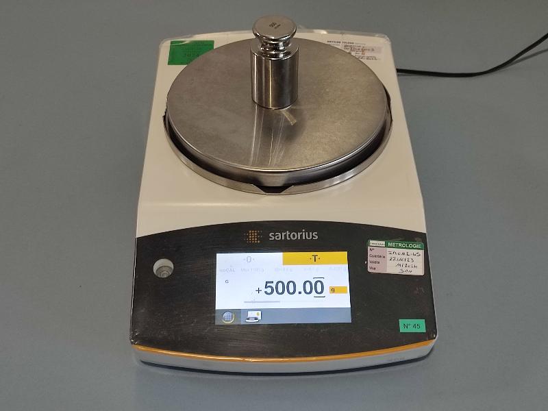 Balance de précision SARTORIUS QUINTIX 1102 1CFR  1100g / 0,01g_7