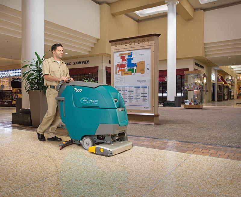 T300 Autolaveuse autotractée_7