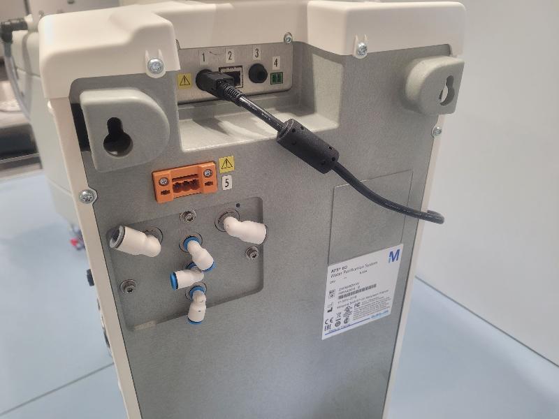 Système de purification d'eau Millipore AFS Essential 8D - ZAFS08DWW_7