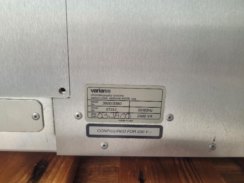 2 Chromatographes en Phase Gazeuse GC 3800 pour pèces VARIAN_7