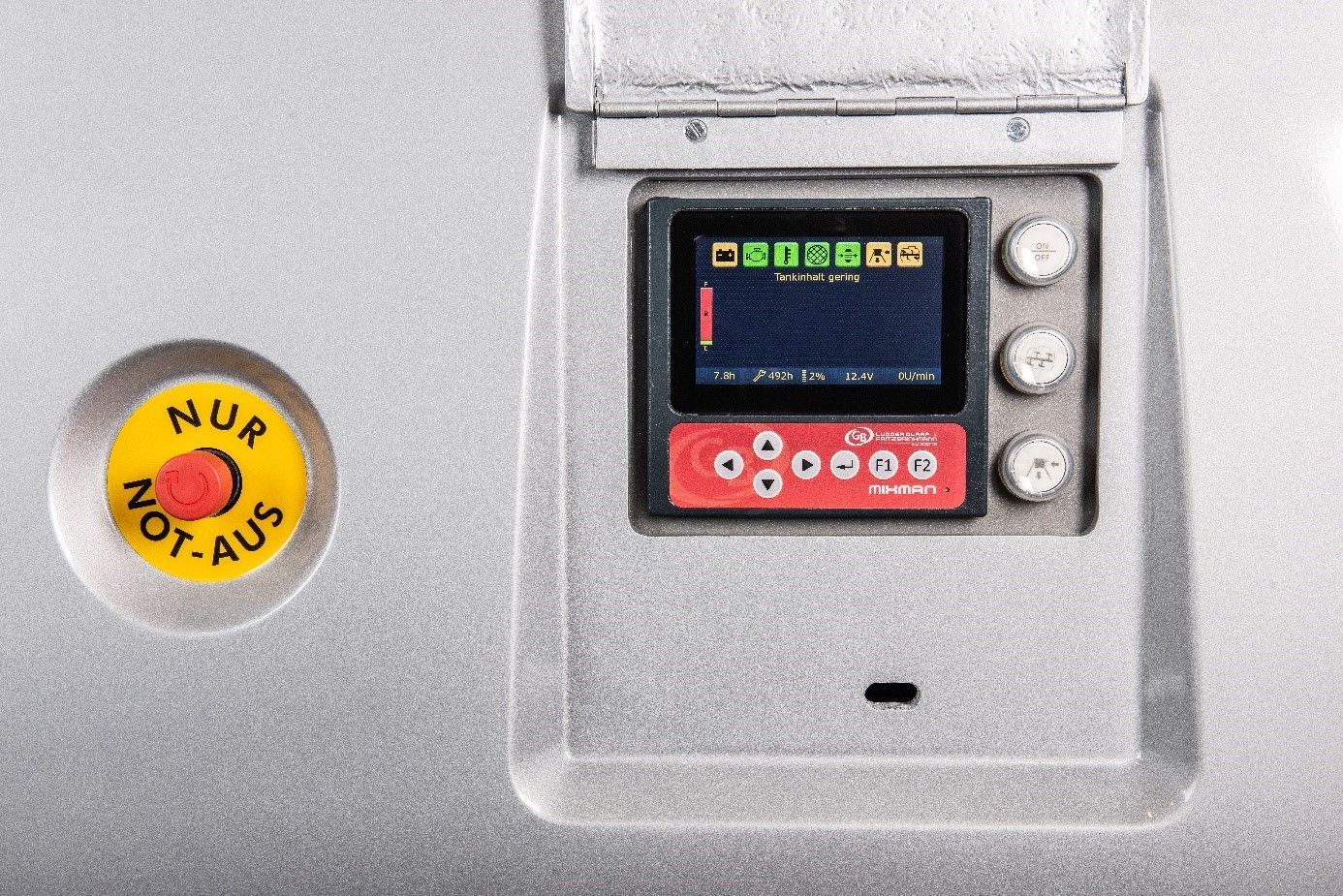 MIXMAN D5B ORCAN - Transporteur malaxeur avec skip et scrapette, moteur Hatz diesel 55,4 kW, cuve 265L_7