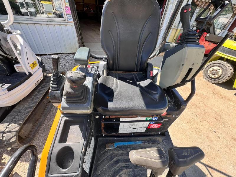 Sany SY16C Mini-pelle sur chenilles 1,8T_7