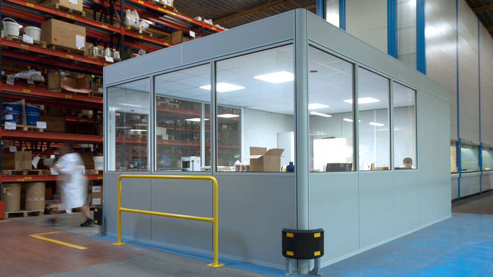 Cabine Novokit avec plafond et cloisons modulaires