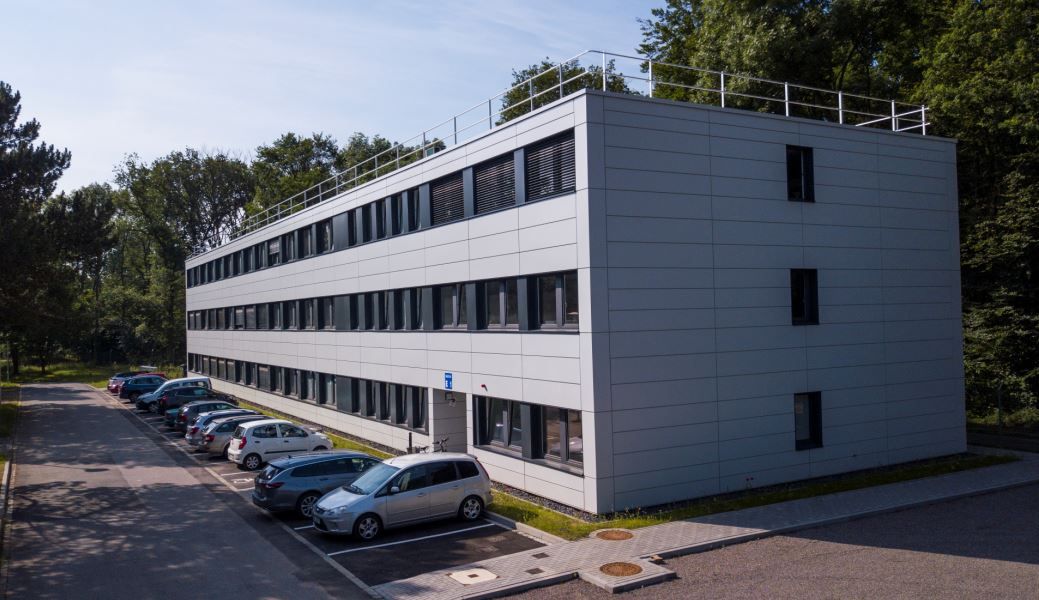 Bureau et espace de travail - Bâtiment modulaire PROCONTAIN - Conformes RE2020, flexibilité et confort thermique_8